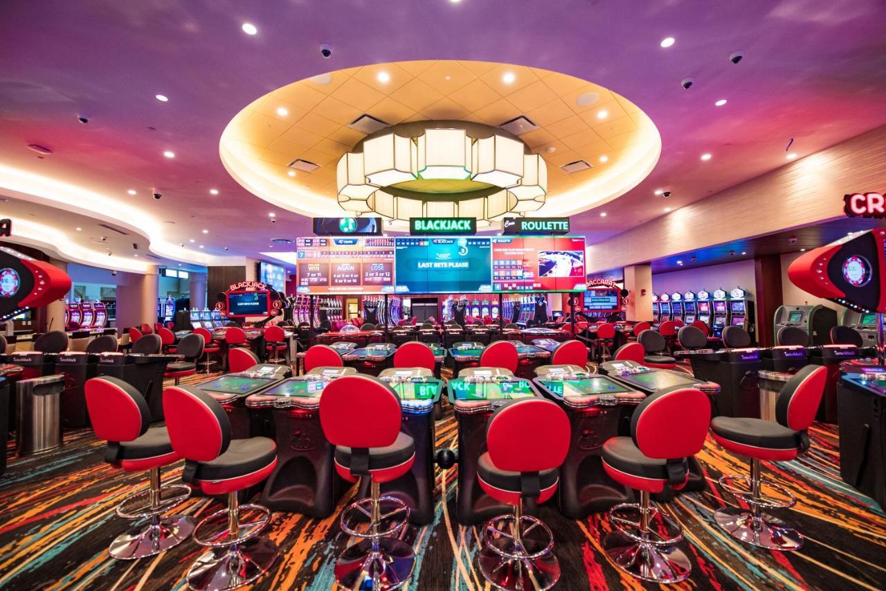 Jake'S 58 Casino Hotel - Adults Only Исландия Экстерьер фото